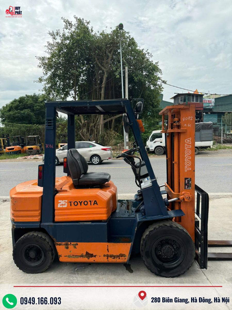 Xe nâng dầu TOYOTA 5FD25 | 2.5 tấn | Nâng cao 3m | 1995