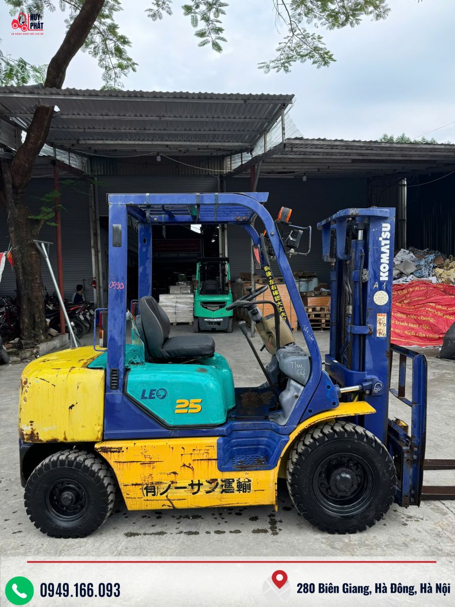 Xe nâng dầu Komatsu FD25-12 | 2.5 tấn | Nâng cao 3m | Đời 1999